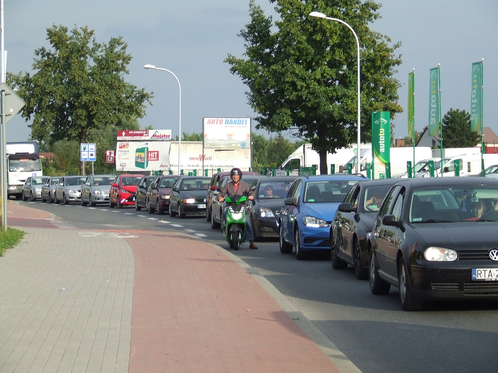 Nie jedźcie przez Tarnobrzeg! Ruszył remont głównego skrzyżowania na wjeździe do miasta. Ogromne korki od strony Mielca - Zdjęcie główne