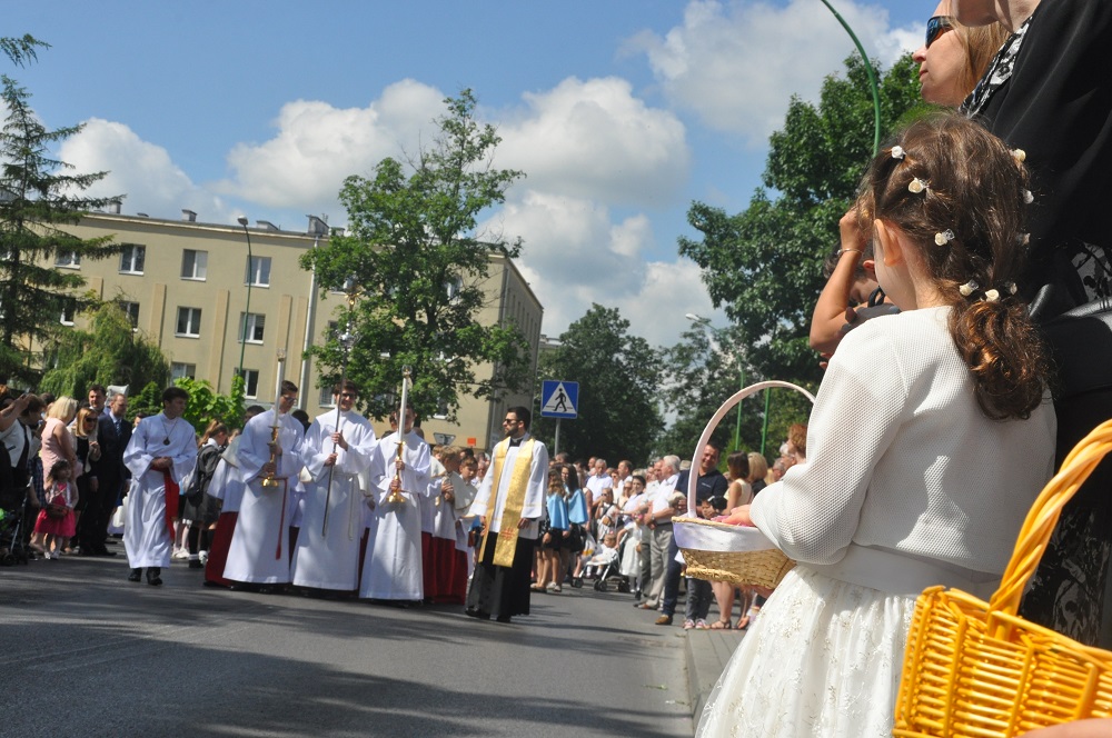 [ZDJĘCIA] Dziś Uroczystość Bożego Ciała  - Zdjęcie główne