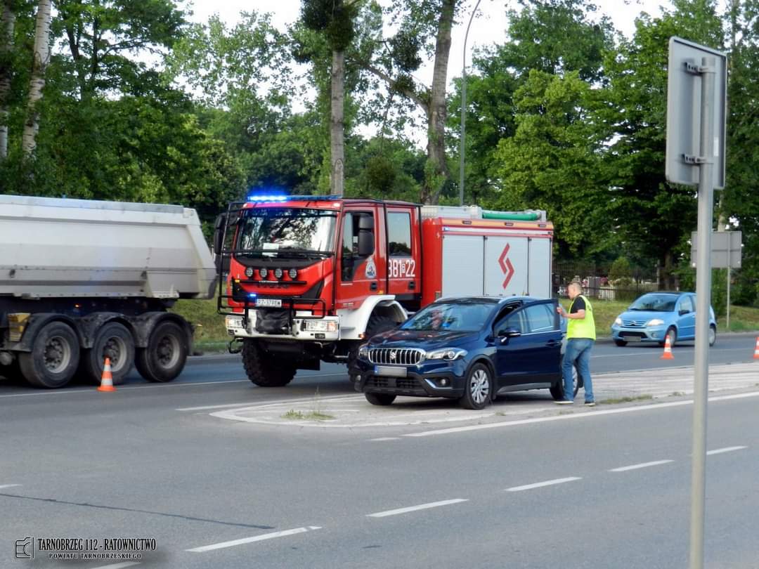 Poszkodowane zostały 3 osoby.