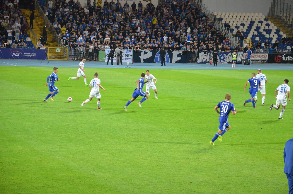 [FOTO] Idealny początek sezonu! Stal wygrywa! - Zdjęcie główne