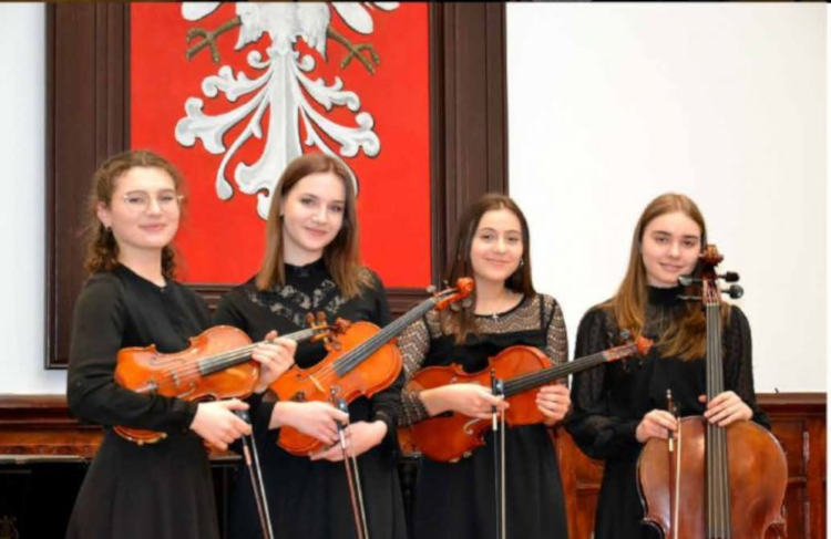 Mielecka orkiestra i kwartet smyczkowy na podium międzynarodowego konkursu [FOTO] - Zdjęcie główne