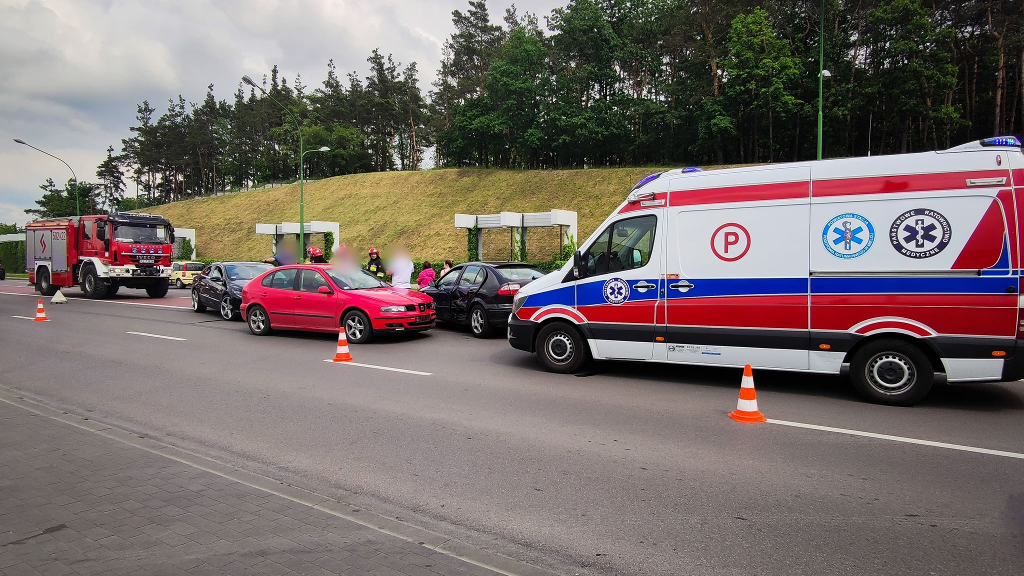 Zderzenie na ul. Niepodległości! Droga zablokowana [FOTO, VIDEO] - Zdjęcie główne