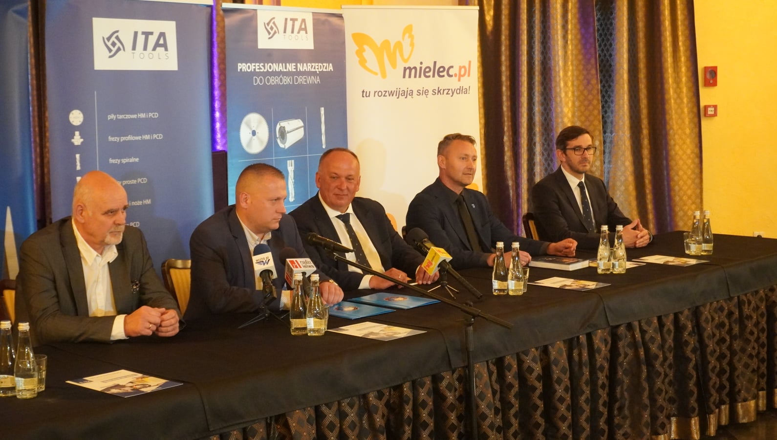 Stowarzyszenie Piłki Siatkowej "STAL MIELEC" ma nowego sponsora. To firma ITA TOOLS - Zdjęcie główne