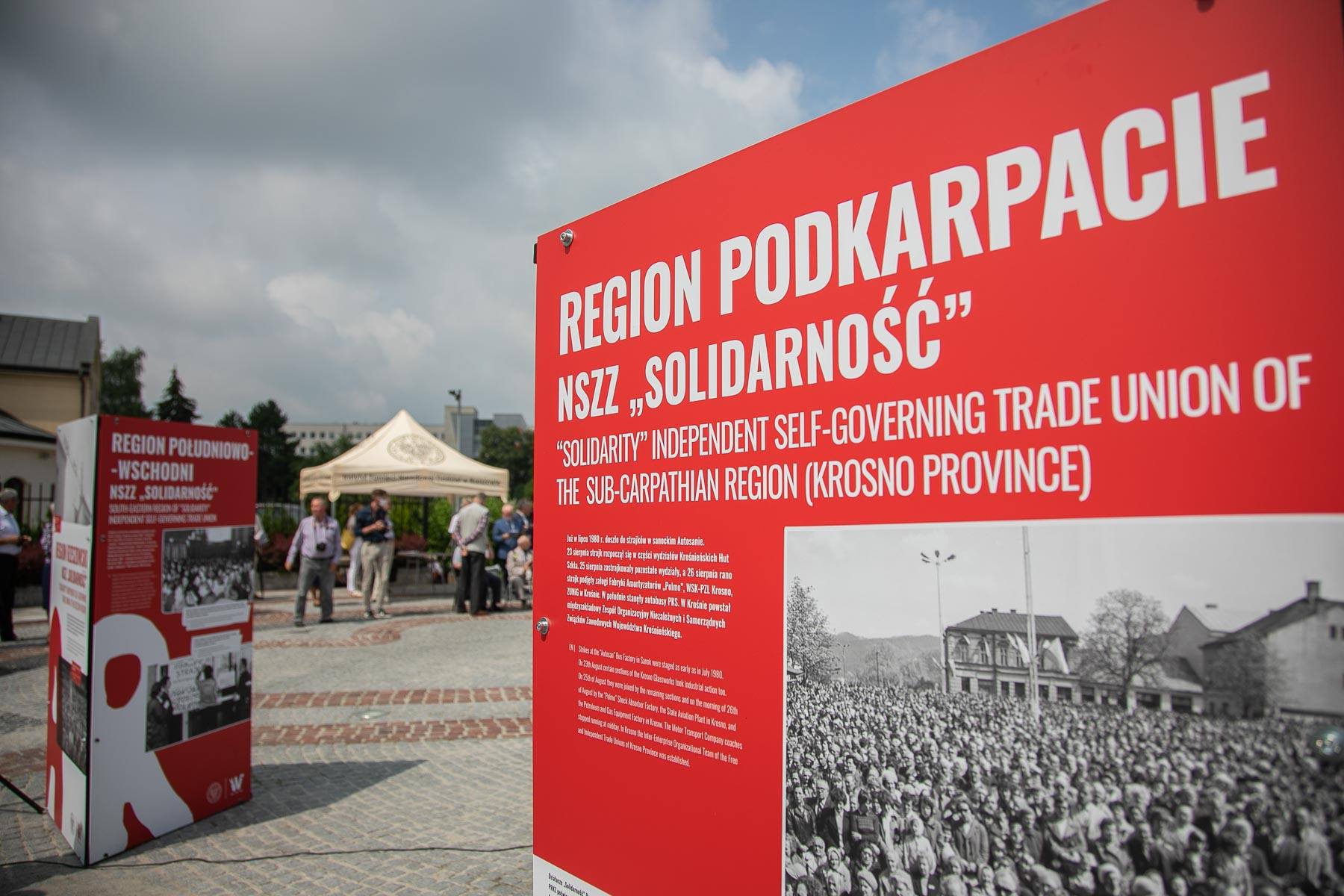 Wystawa o "Solidarności" z Mielca trafiła do Rzeszowa [FOTO] - Zdjęcie główne