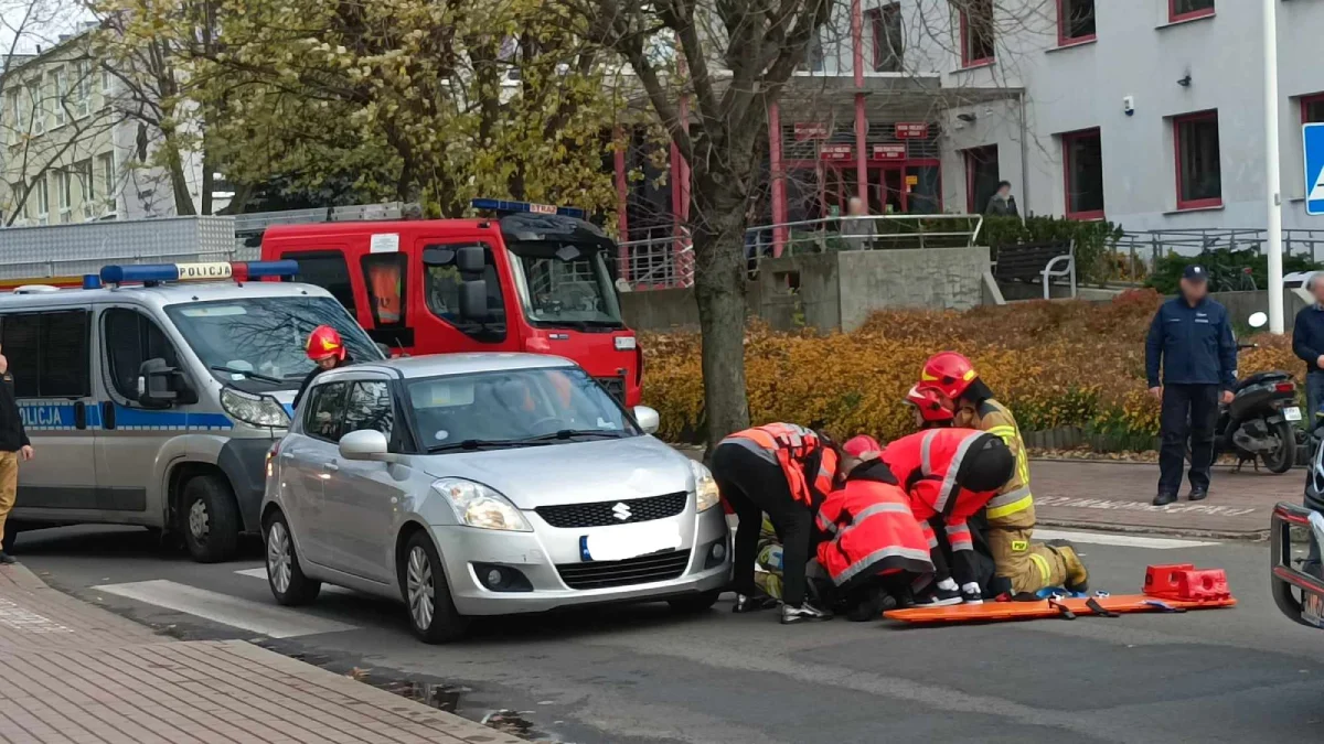 Potrącenie dwóch policjantek na ul. Żeromskiego w Mielcu - Zdjęcie główne