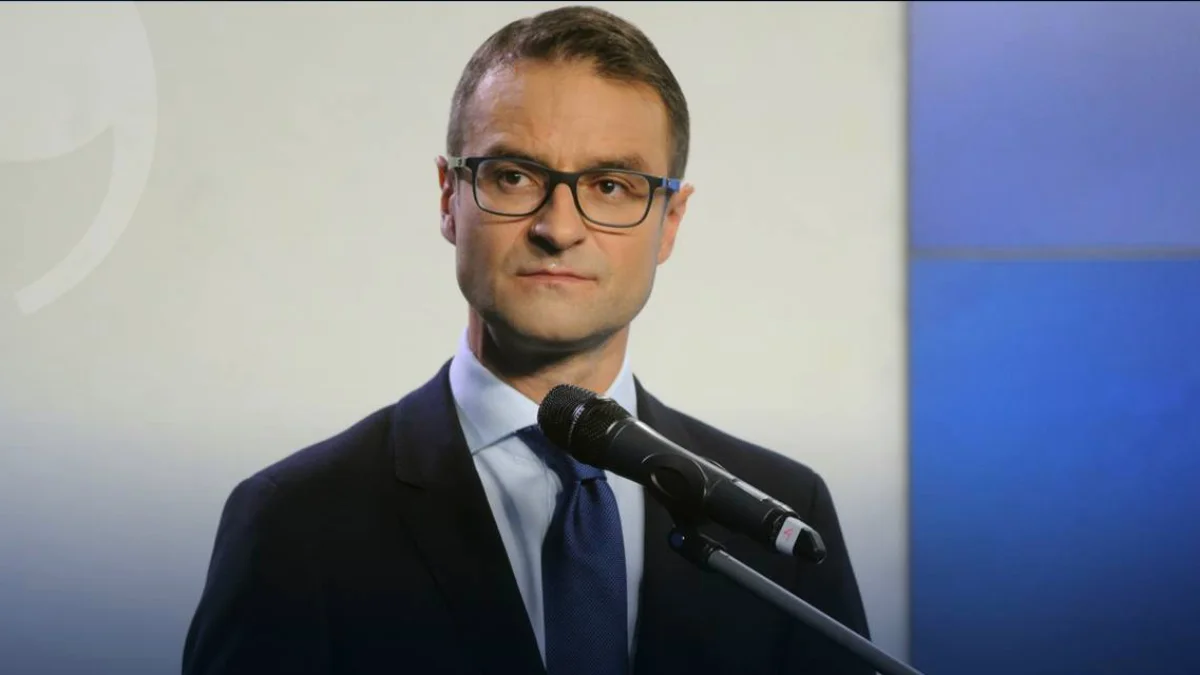 Europoseł Tomasz Poręba pozywa dziennik "Rzeczpospolita" i portal OKO.press - Zdjęcie główne