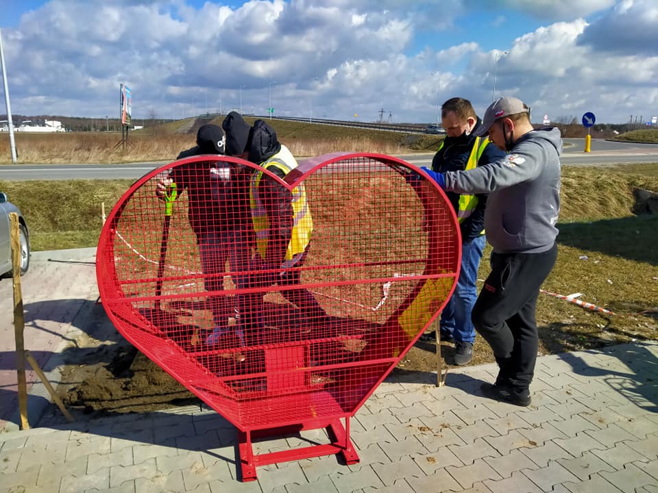 Nowe serca na nakrętki. Wesprą chorego Kacperka - Zdjęcie główne