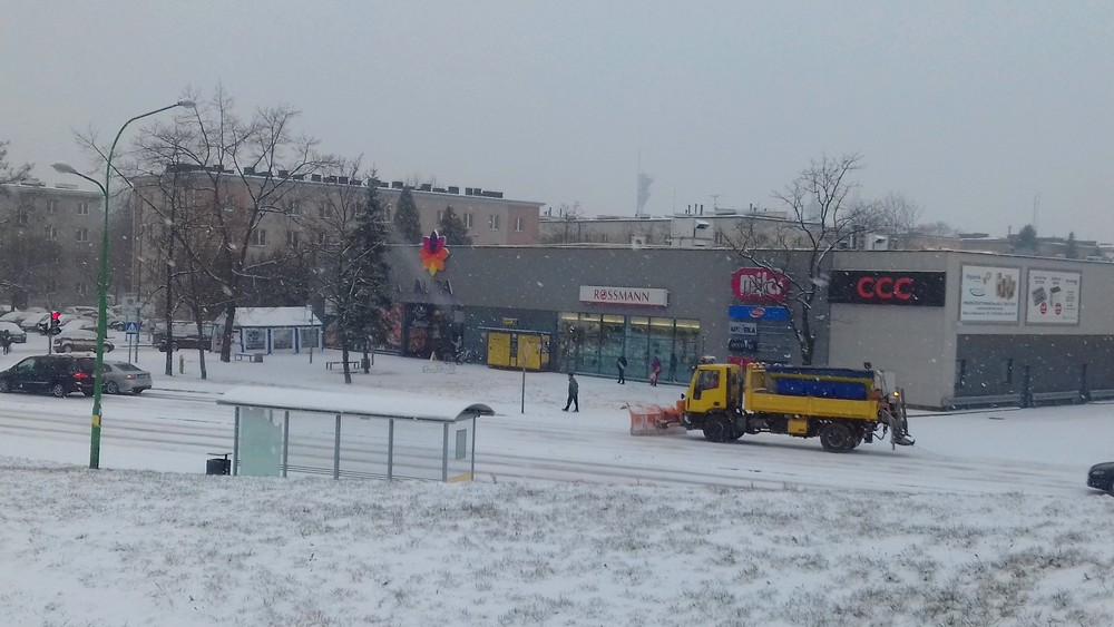 [FILMY, FOTO] Drogowcy nie dali rady? - Zdjęcie główne