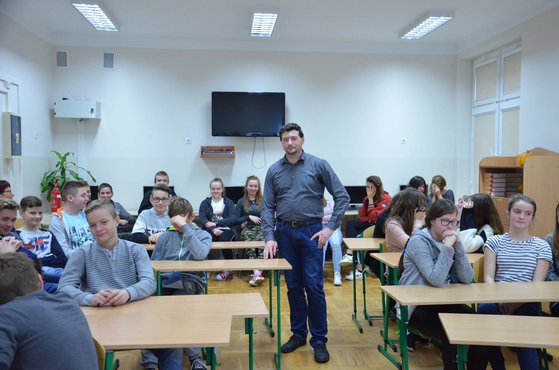 Dziennikarzem być - uczniowie Szkoły Podstawowej w Jamach poznają zawody [FOTO] - Zdjęcie główne