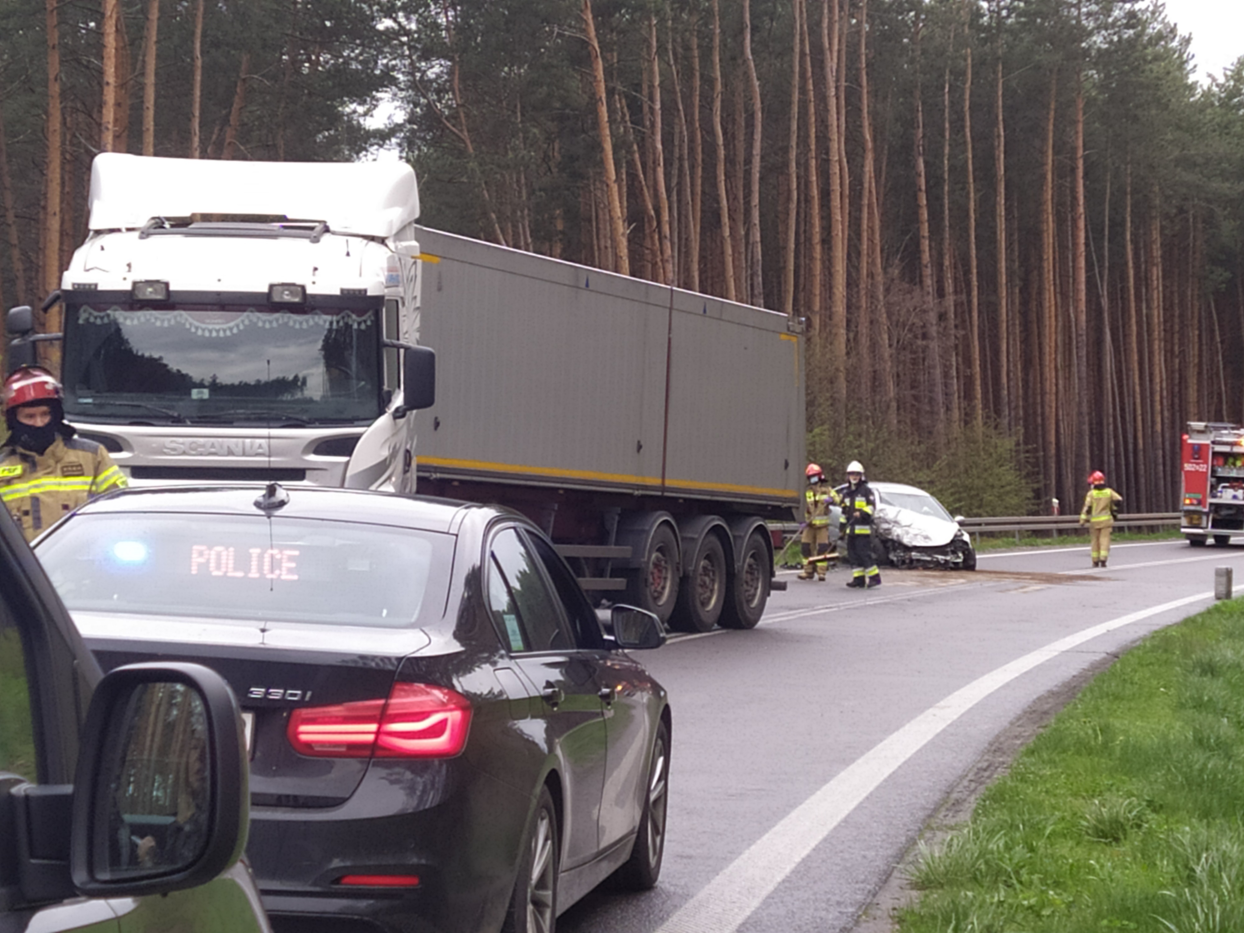 GROCHOWE. Wypadek na obwodnicy! [ZDJĘCIA-MAPA] - Zdjęcie główne