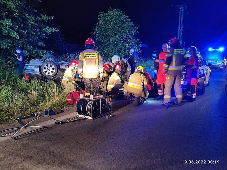 Wypadek pomiędzy Chorzelowem a Złotnikami [ZDJĘCIA+AKTUALIZACJA] - Zdjęcie główne