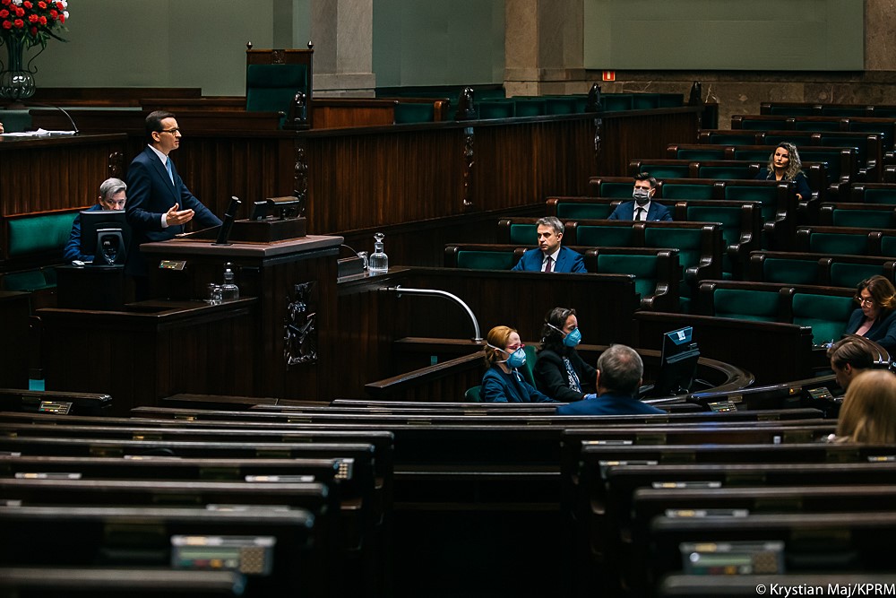 Premier: spodziewamy się, że szczyt zachorowań jest przed nami - gdzieś w maju, czerwcu - Zdjęcie główne