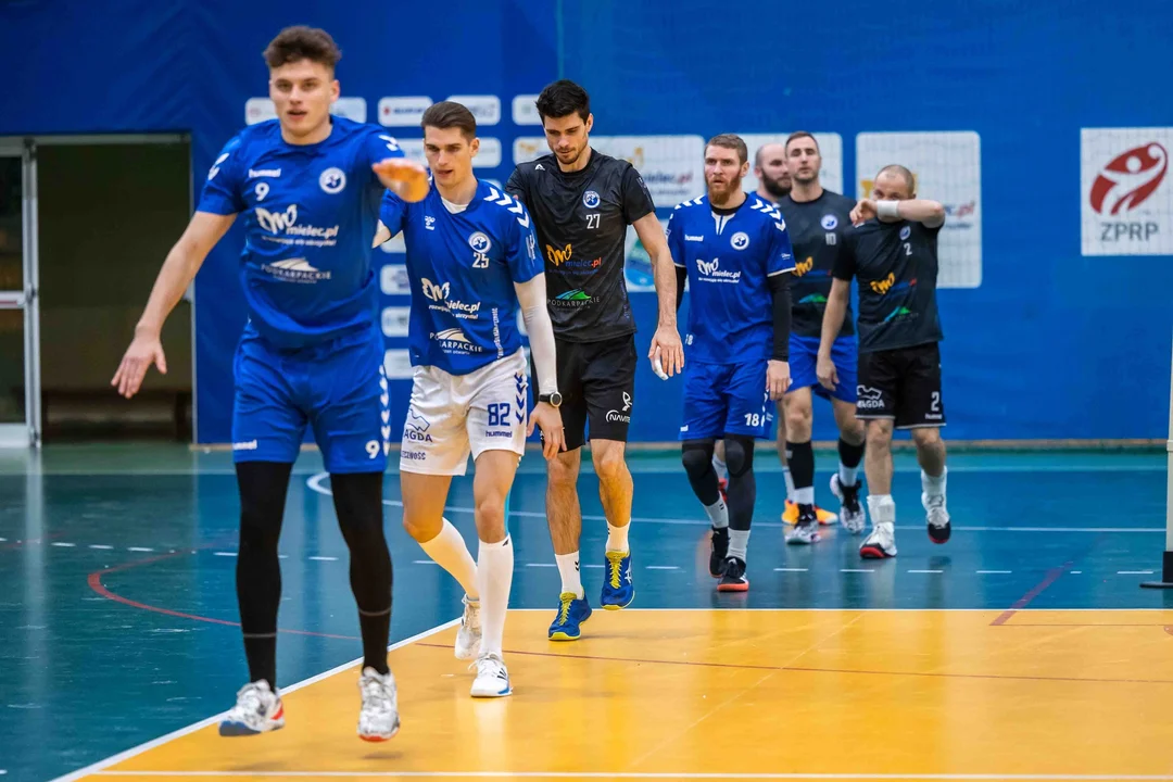 Ostatni mecz Handball Stali Mielec w tym roku. Będą konkursy dla kibiców [ZAPOWIEDŹ, VIDEO] - Zdjęcie główne