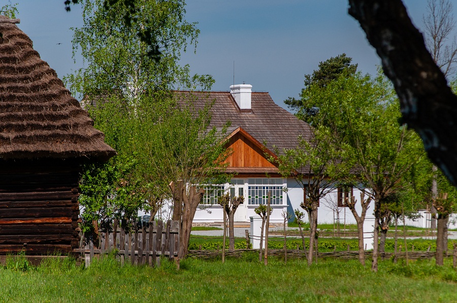 Nie wiesz, gdzie wybrać się na weekend? Skansen już otwarty - Zdjęcie główne