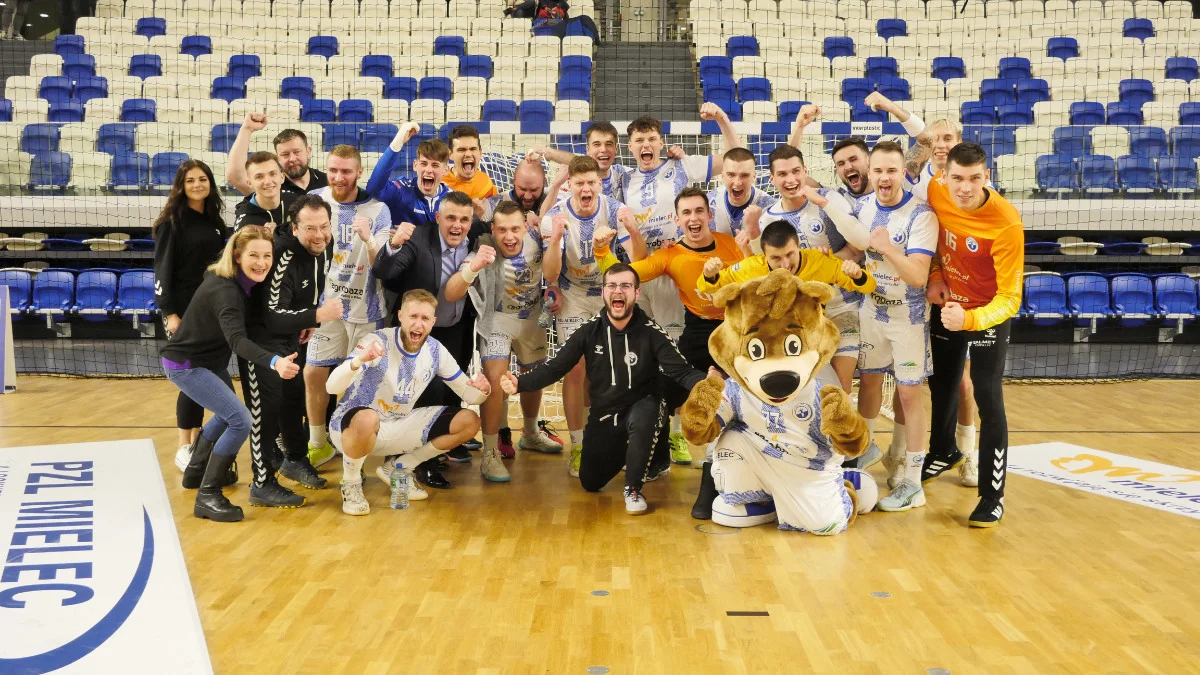 Liga Centralna: Wielka sensacja! Handball Stal Mielec ogrywa niepokonany dotychczas Śląsk Wrocław [ZDJĘCIA] - Zdjęcie główne