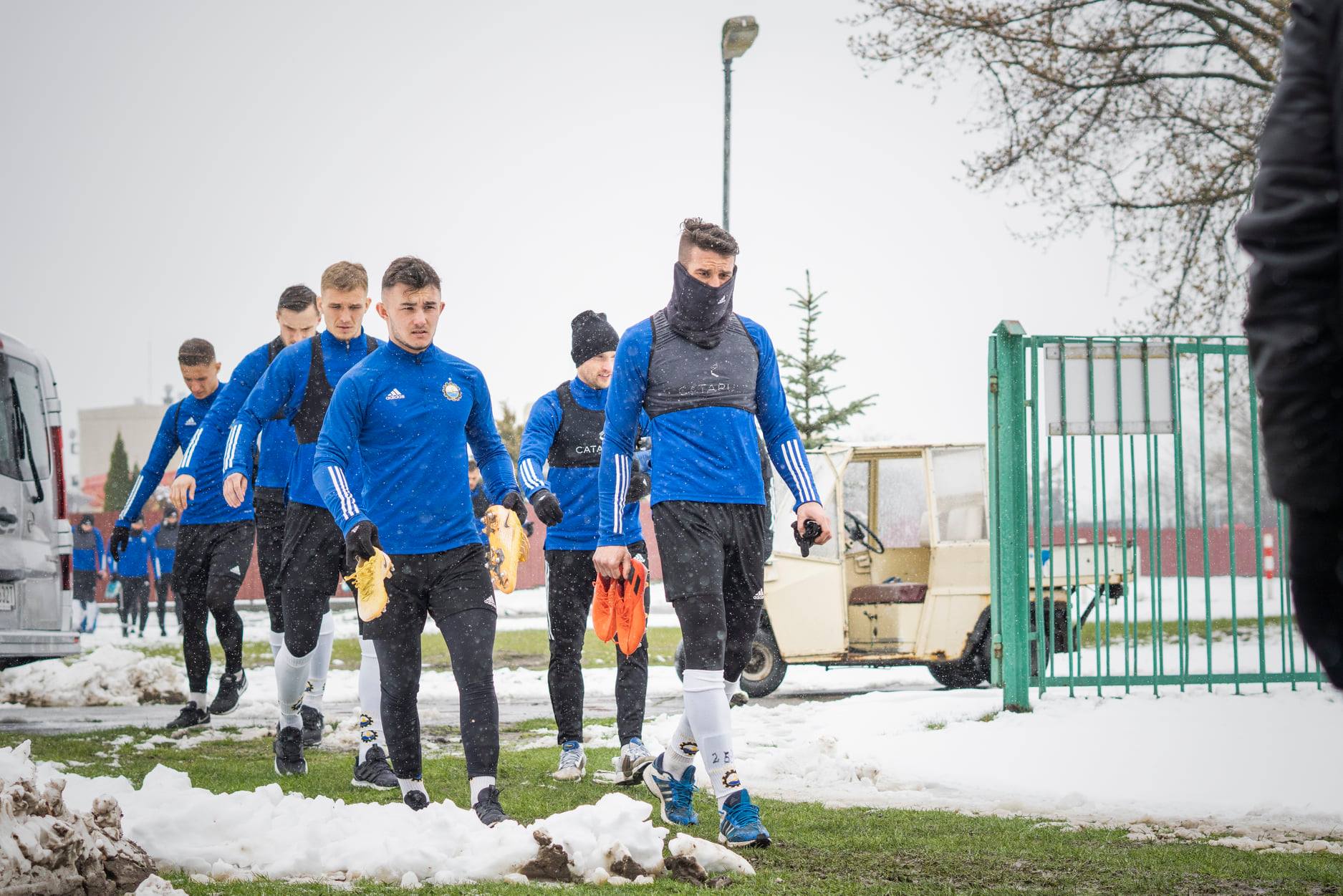 Znamy terminy meczów z Lechem i Rakowem - Zdjęcie główne