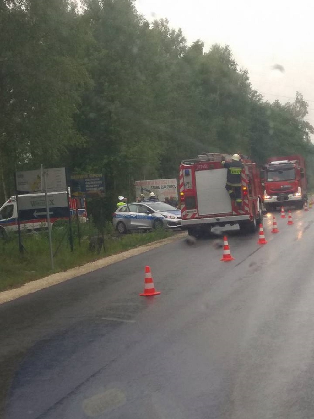 Śmiertelny wypadek na obwodnicy Mielca. Nie żyje 38 - letni motorowerzysta. [UWAGA] - Zdjęcie główne