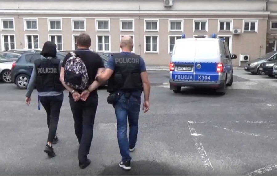 Kierownictwo sieci „Jedynka” zatrzymane przez policję! - Zdjęcie główne