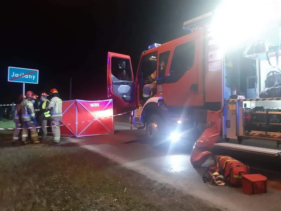 Komenda Powiatowa Policji w Mielcu o wypadku w Jaślanach - Zdjęcie główne