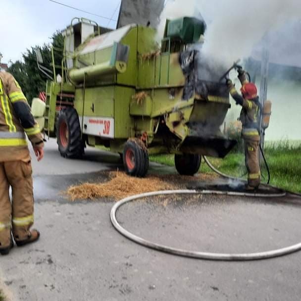 Pożar sprzętu rolniczego w Bożej Woli.