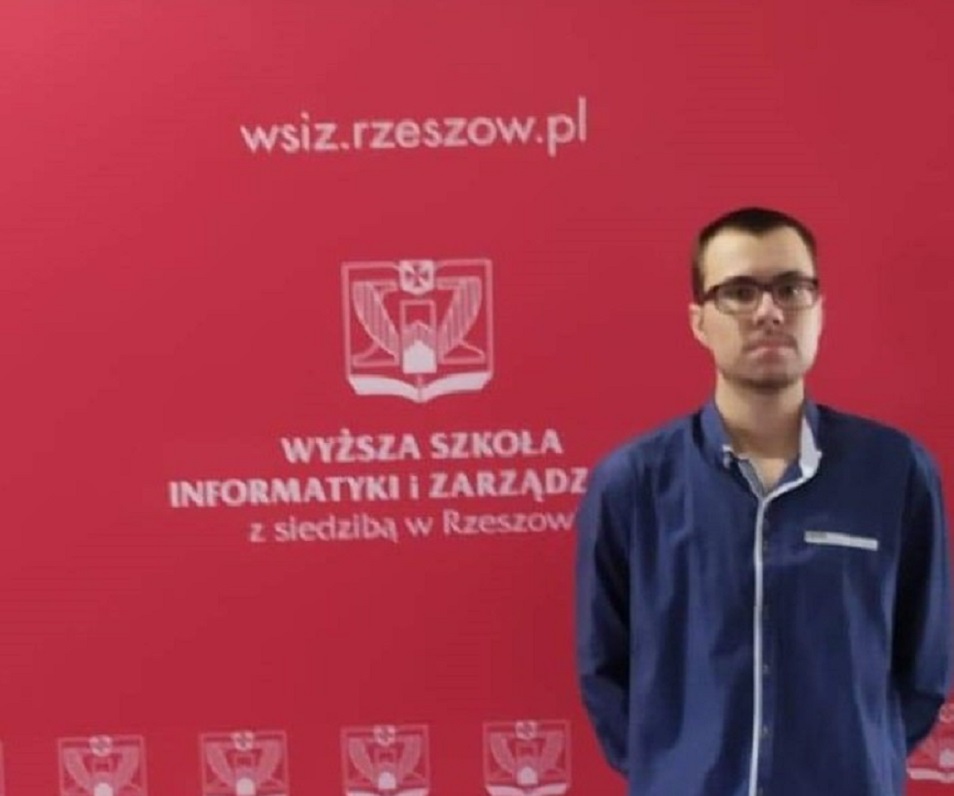 Szymon Piłat w ogólnopolskim konkursie. O Unii Europejskiej wie wszystko - Zdjęcie główne