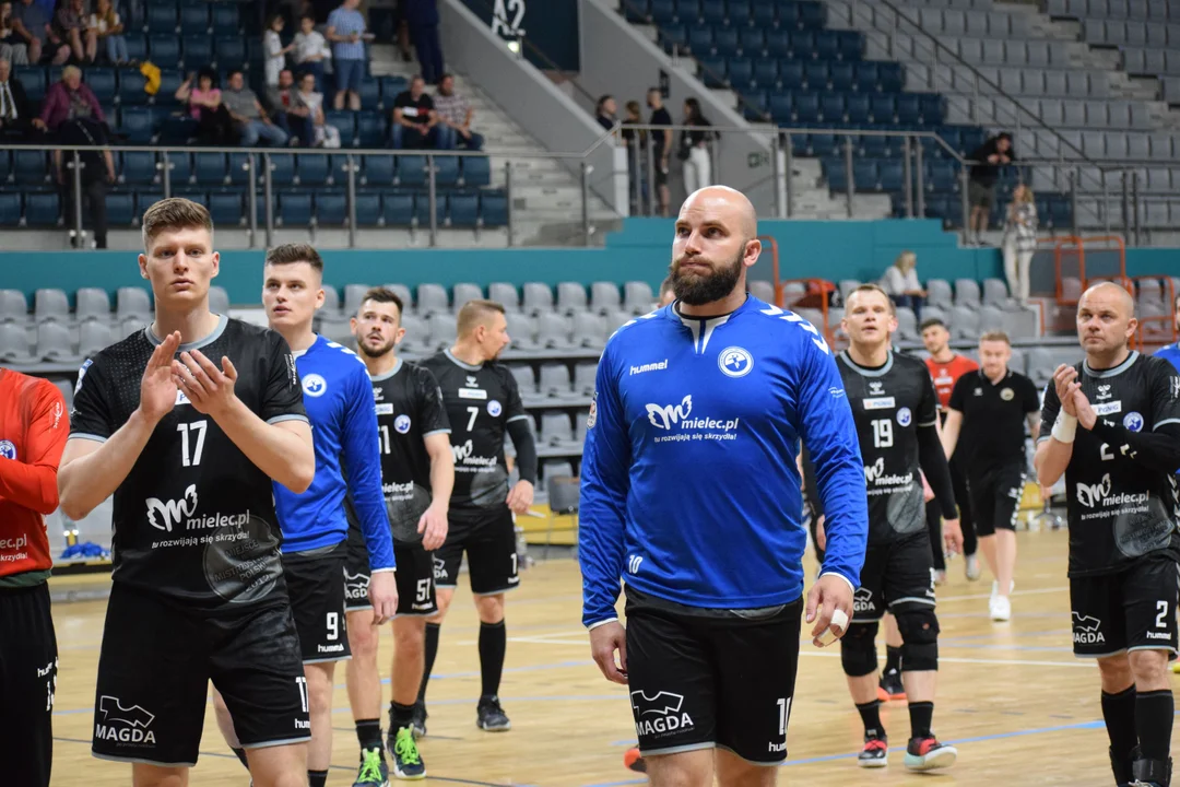 Handball Stal Mielec żegna się z Superligą [ZDJĘCIA,VIDEO] - Zdjęcie główne