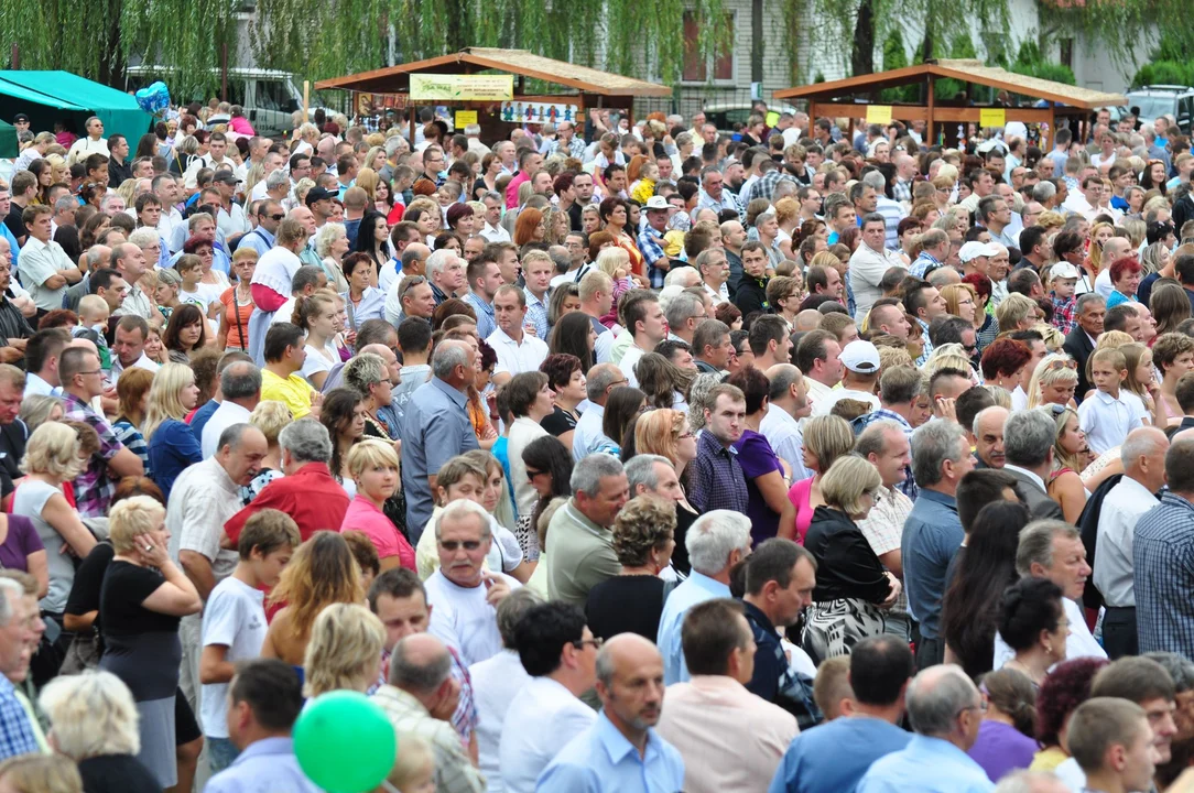 Mielecki Festiwal Rozmaitości z zespołem BOYS. Pamiętacie? [ARCHIWALNE ZDJĘCIA-WIDEO] - Zdjęcie główne