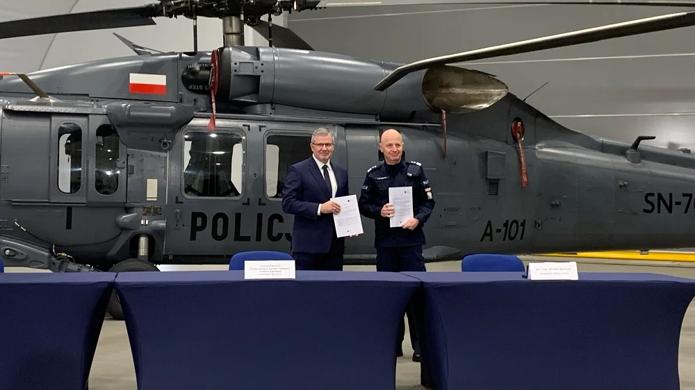 Flota śmigłowców mieleckich Black Hawk w polskiej Policji powiększy się do pięciu maszyn! Jest umowa - Zdjęcie główne