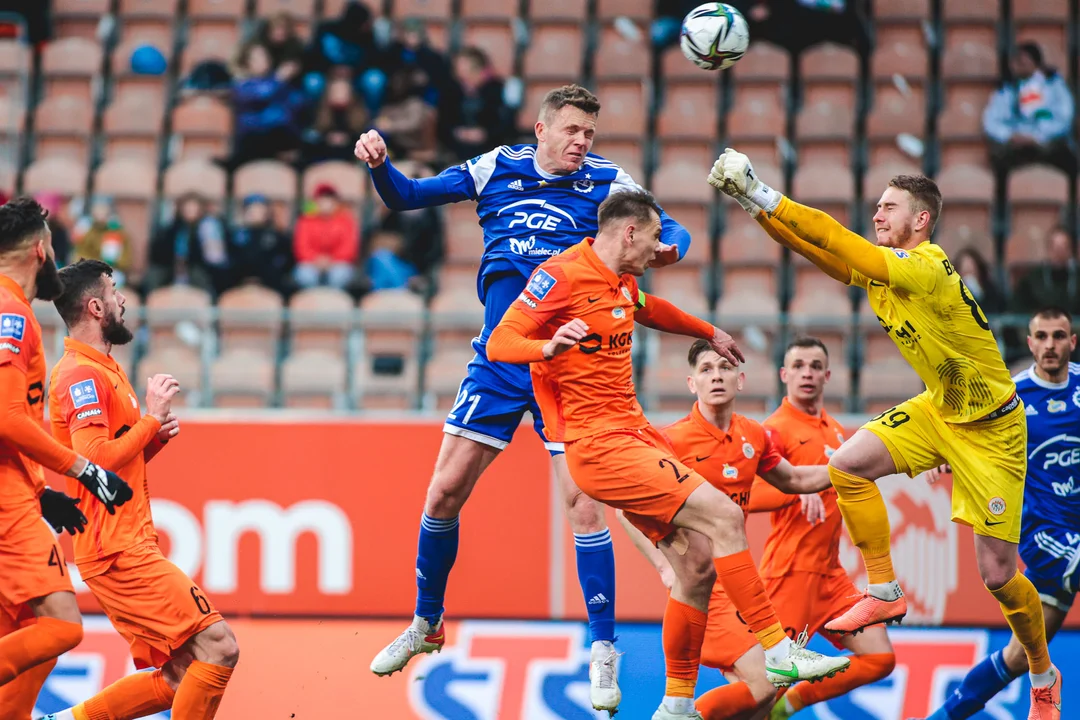 PKO BP Ekstraklasa. Stal Mielec zagra u siebie po raz ostatni w tym roku. Kibice chcą zapełnić cały stadion [ZAPOWIEDŹ] - Zdjęcie główne