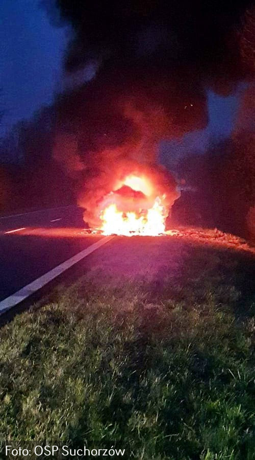 Pożar auta na trasie Tarnobrzeg - Mielec