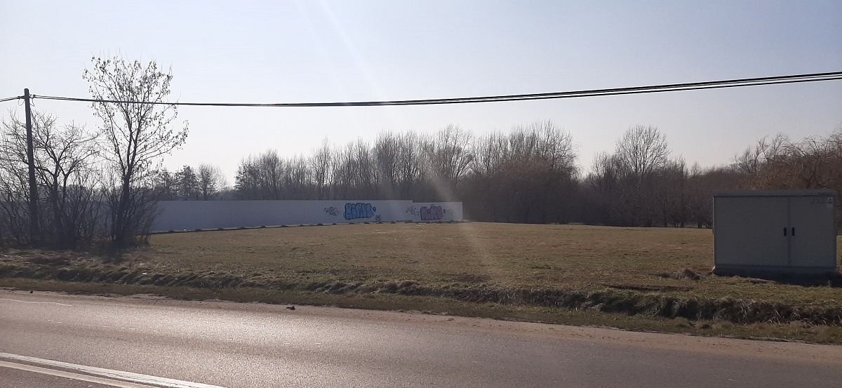 Ogrodzenie pomiędzy ul. Kwiatkowskiego i Żwirownią
