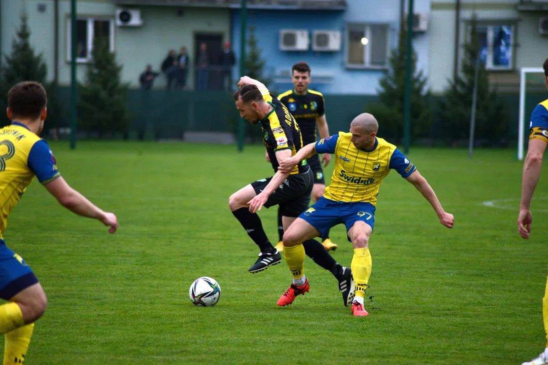 Avia Świdnik zagrała w Tarnobrzegu za trzy punkty. Pierwsza domowa porażka Siarki od siedmiu miesięcy [ZDJĘCIA - CZĘŚĆ 1] - Zdjęcie główne