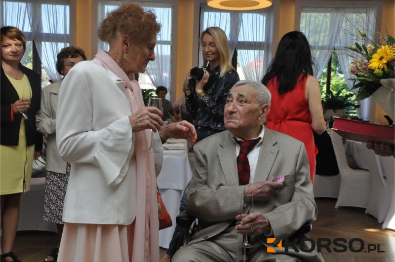 Takiego rekordu można im tylko zazdrościć. 70 lat razem! - Zdjęcie główne