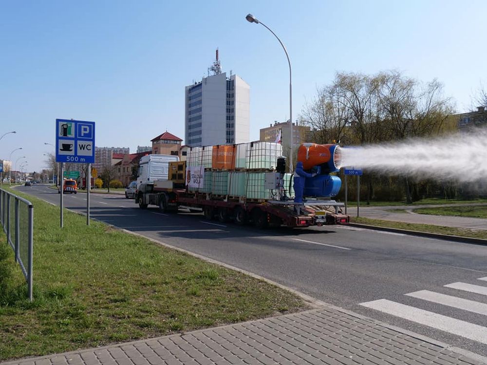 Stalowa Wola. Dezynfekcja na KORONAWIRUSA! [FOTO, VIDEO, AKTUALIZACJA] - Zdjęcie główne