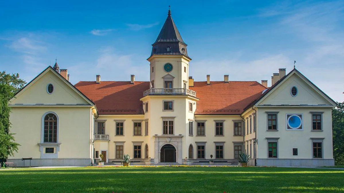 Muzeum - Zamek Tarnowskich w Tarnobrzegu wzbogaciło swoją kolekcję. Placówka otrzymała niezwykły dar [ZDJĘCIA] - Zdjęcie główne