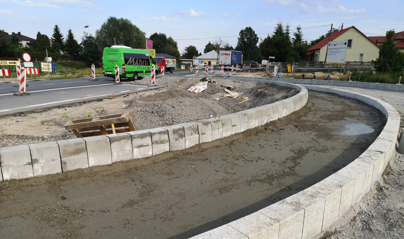 Nowe rondo na "dziewiątce" między Rzeszowem a Tarnobrzegiem  - Zdjęcie główne