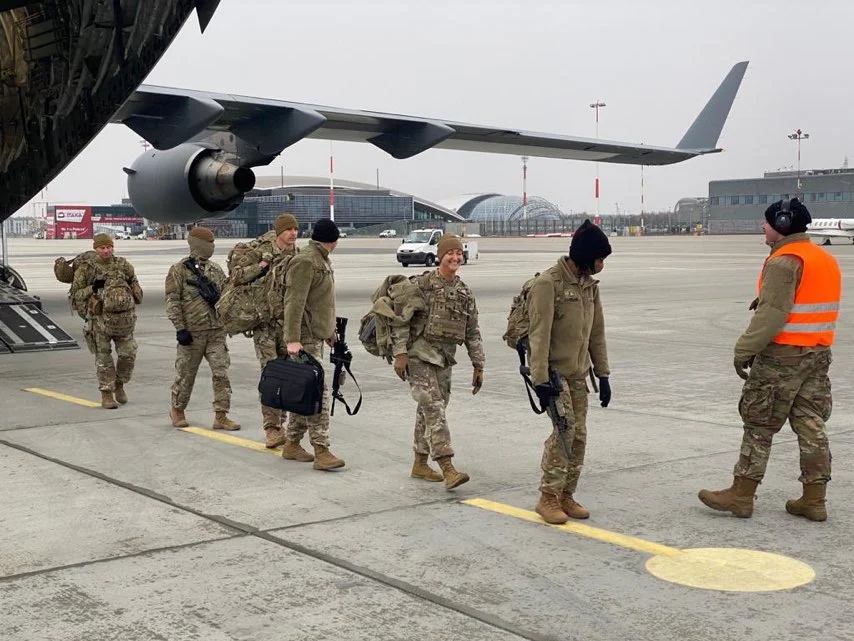 Liczna grupa wojskowych z USA już wylądowała w Jasionce! [DUŻO ZDJĘĆ, WIDEO] - Zdjęcie główne