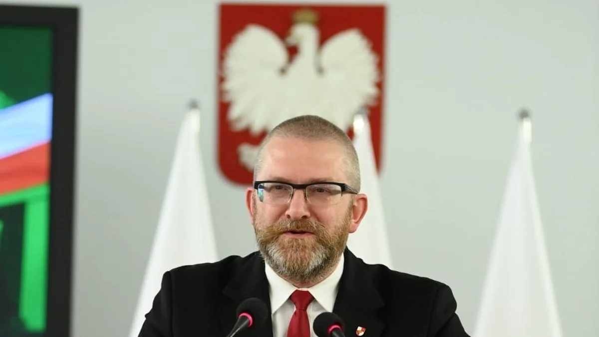 Internauci zebrali ponad 151 tysięcy złotych na pomoc prawną dla... Grzegorza Brauna! Zrzutka została zablokowana - Zdjęcie główne