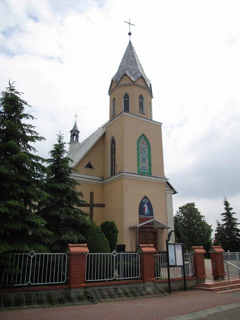 Księża z Podkarpacia w izolacji. Mieli kontakt z zakażonym - Zdjęcie główne