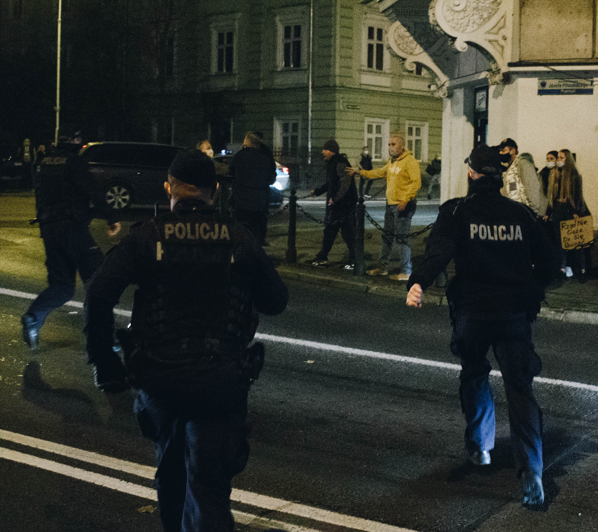 Zakłócono protest kobiet w Przemyślu! [FOTO] - Zdjęcie główne