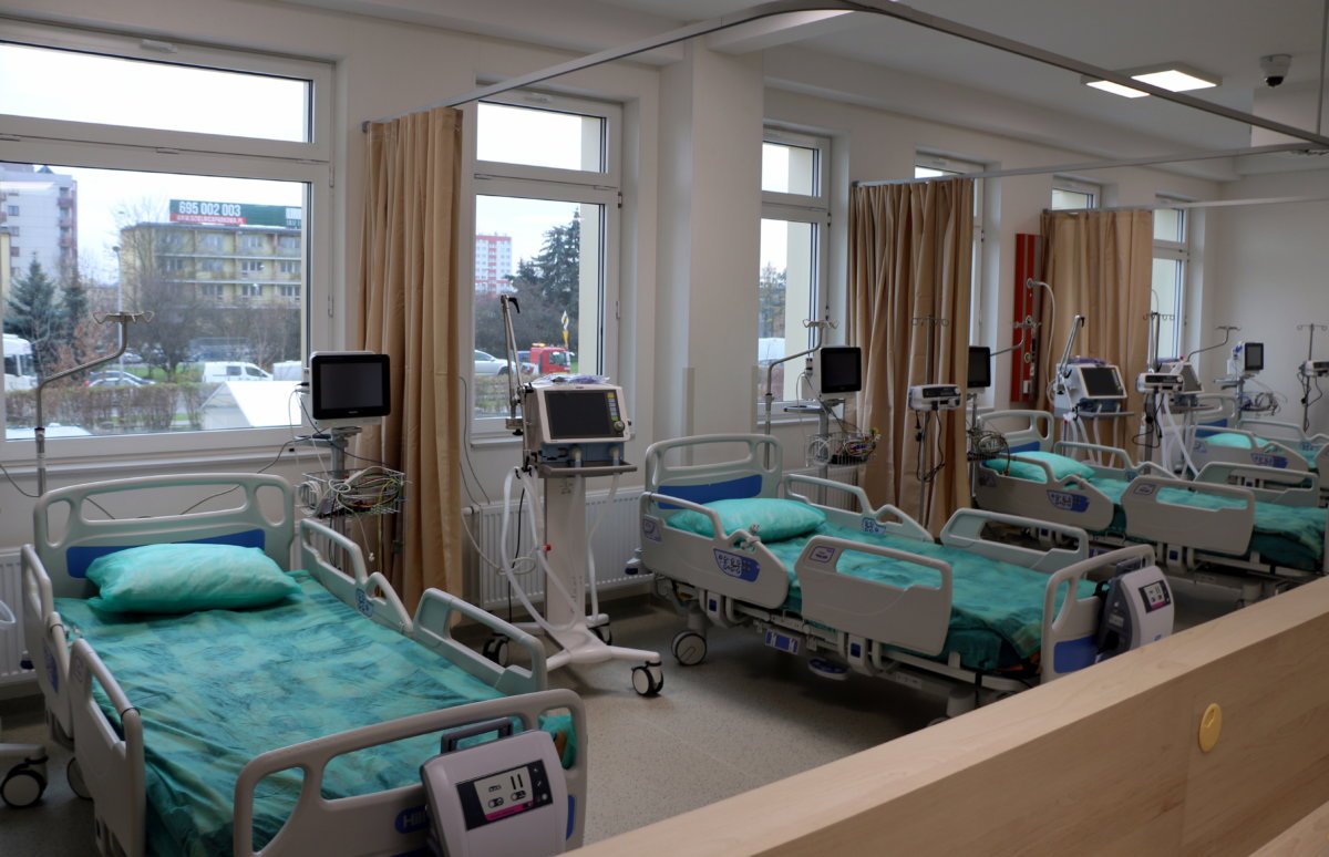 Szpital tymczasowy w Rzeszowie wciąż bez skompletowanej kadry medycznej - Zdjęcie główne