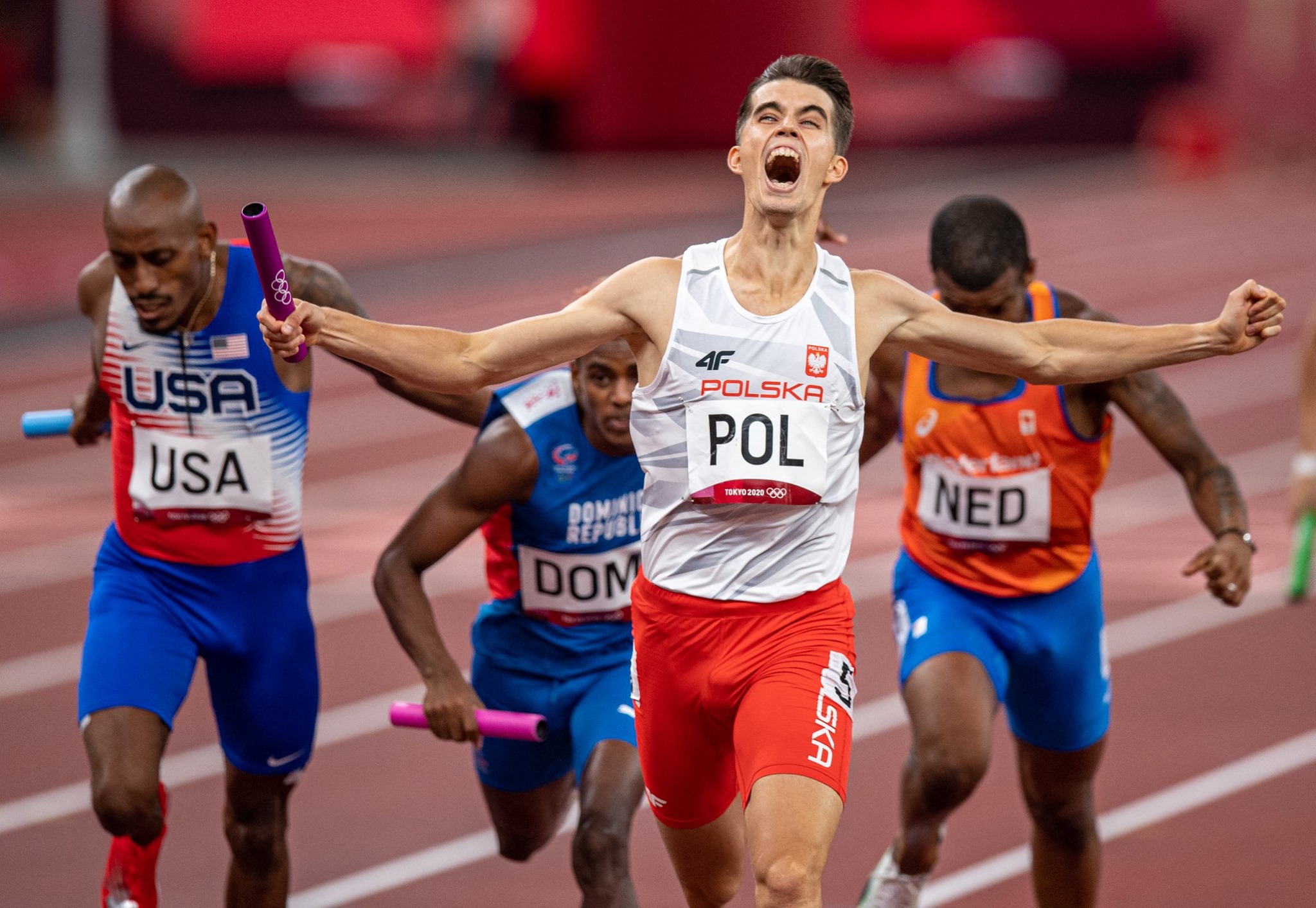 Złoto polskiej sztafety mieszanej 4x400 metrów w Tokio.