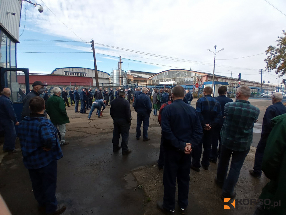 Z ostatniej chwili: Strajk pracowników Autosanu! [FOTO, VIDEO] - Zdjęcie główne