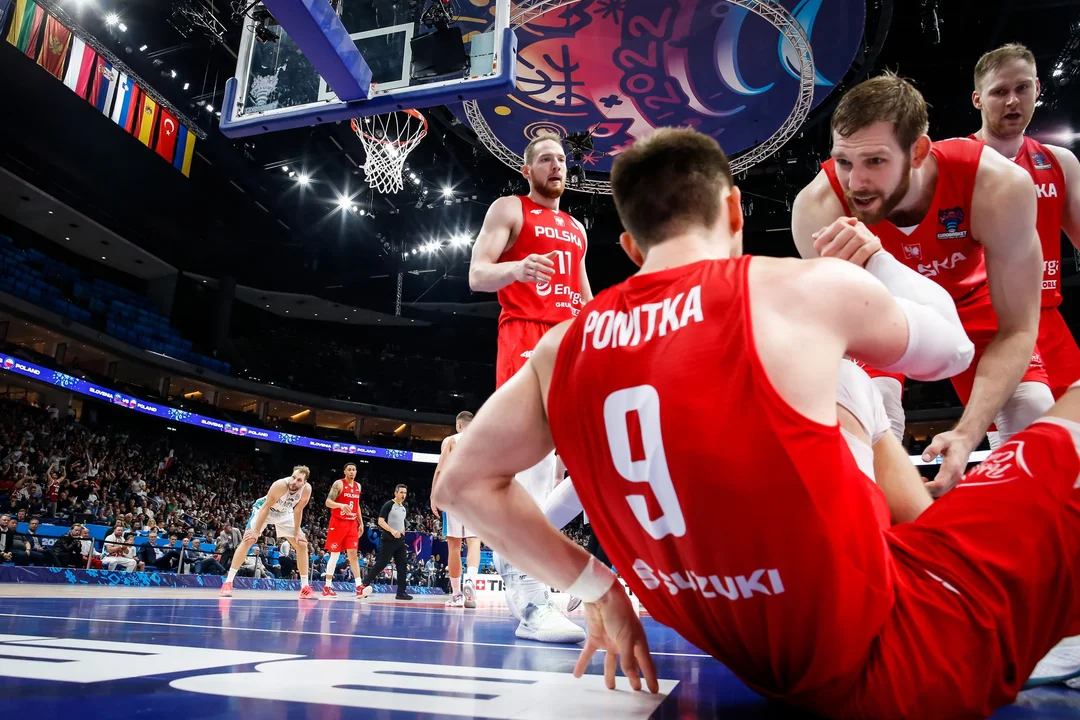 Brąz dla Niemiec. Ambitnie grający Polacy przegrali w meczu o medal EuroBasketu - Zdjęcie główne