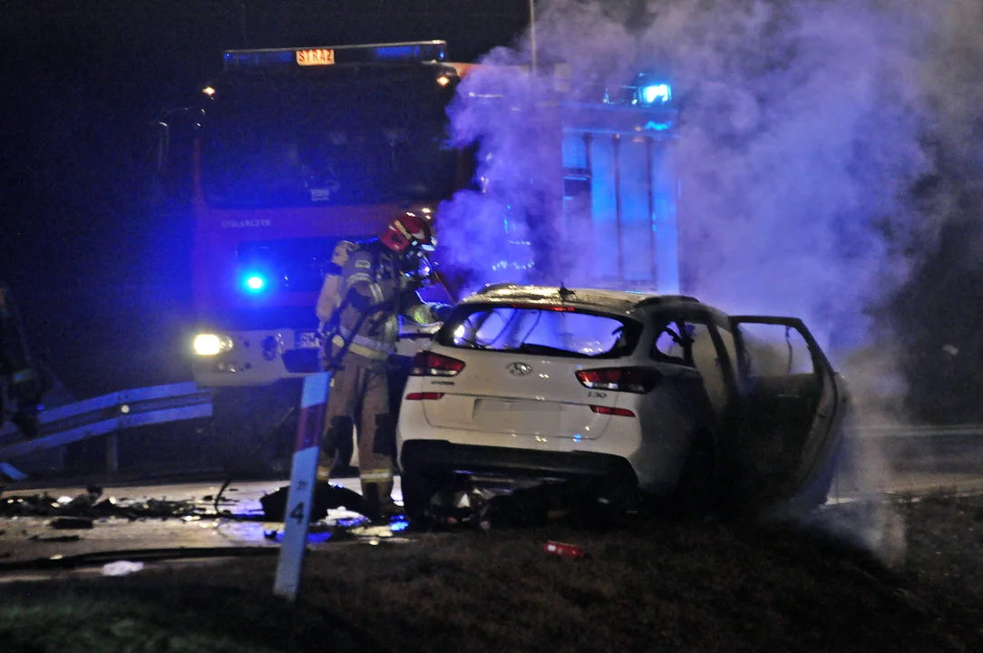 Zderzenie trzech samochodów na mieleckiej obwodnicy. Sześć osób rannych! [AKTUALIZACJA, ZDJĘCIA, WIDEO] - Zdjęcie główne