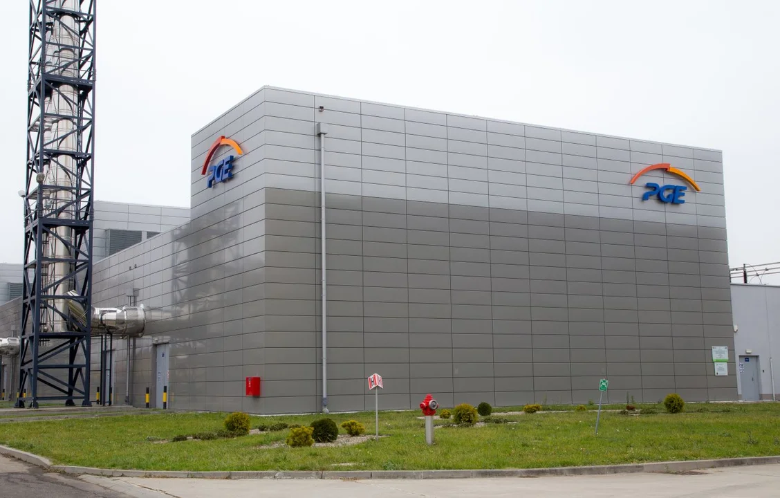 Awaria Elektrociepłowni Rzeszów. Nawet 50 tysięcy mieszkańców bez ciepłej wody i ogrzewania!  - Zdjęcie główne