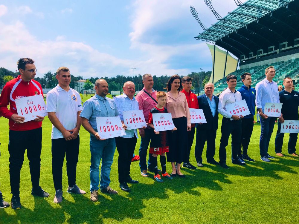 Szefowa resortu sportu z wizytą na Podkarpaciu! [FOTO] - Zdjęcie główne