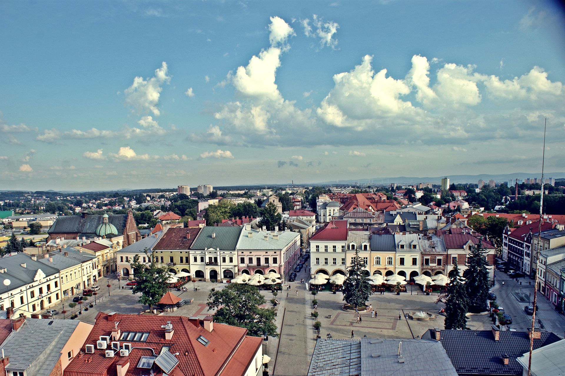 Krosno się rozszerza? Miasto zapyta mieszkańców o zmianę granic [FOTO] - Zdjęcie główne