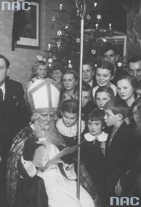 Święty Mikołaj w latach 1945 - 1970 