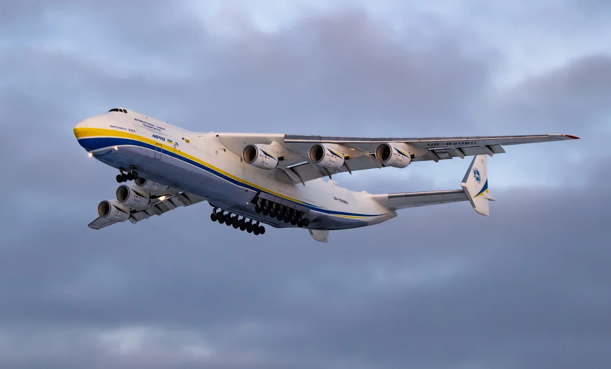 Antonov An-225 Mrija ponownie w Rzeszowie. Będzie to piąta wizyta lotniczego giganta w Jasionce [ZDJĘCIA, WIDEO] - Zdjęcie główne